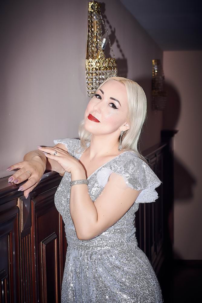 Анна Гамова